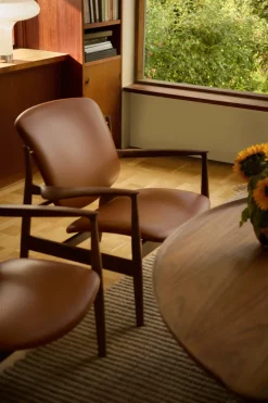 France Chair, valnød af Finn Juhl