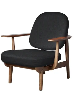 Fred Lænestol, valnødfarvet eg fra Fritz Hansen