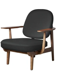 Fred Lænestol, valnødfarvet eg fra Fritz Hansen