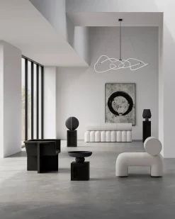 Ghost Chandelier, Big, Burned Black fra 101 Copenhagen