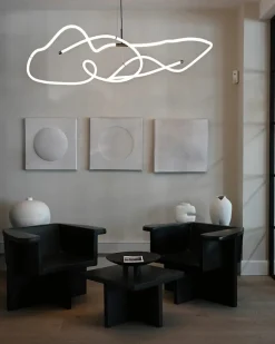 Ghost Chandelier, Big, Burned Black fra 101 Copenhagen