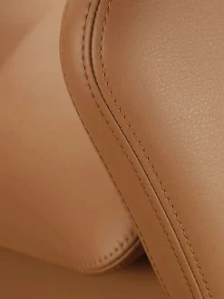 Grand Repos Lænestol inkl. Fodskammel, cognac (Premium Læder) fra Vitra