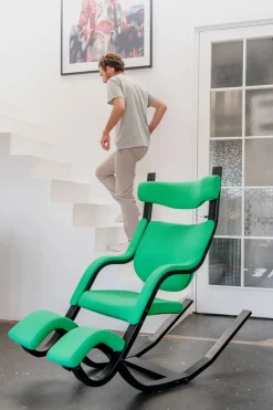 Gravity Balans Lænestol fra Variér (Natural ask)