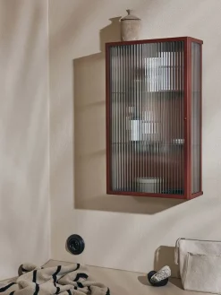 Haze Wall Cabinet, oxide red fra Ferm Living