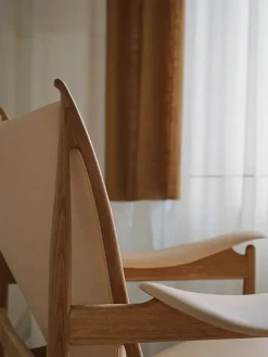 Høvdingestol, valnød af Finn Juhl