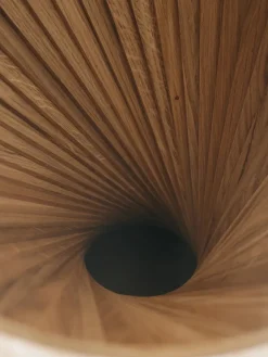 HYPERBEL sidebord, natur eg fra VIA Copenhagen