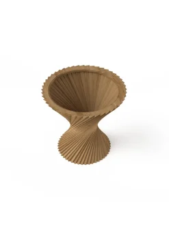 HYPERBEL sidebord, røget eg fra VIA Copenhagen