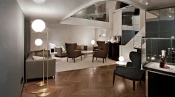 IC F2 gulvlampe fra Flos