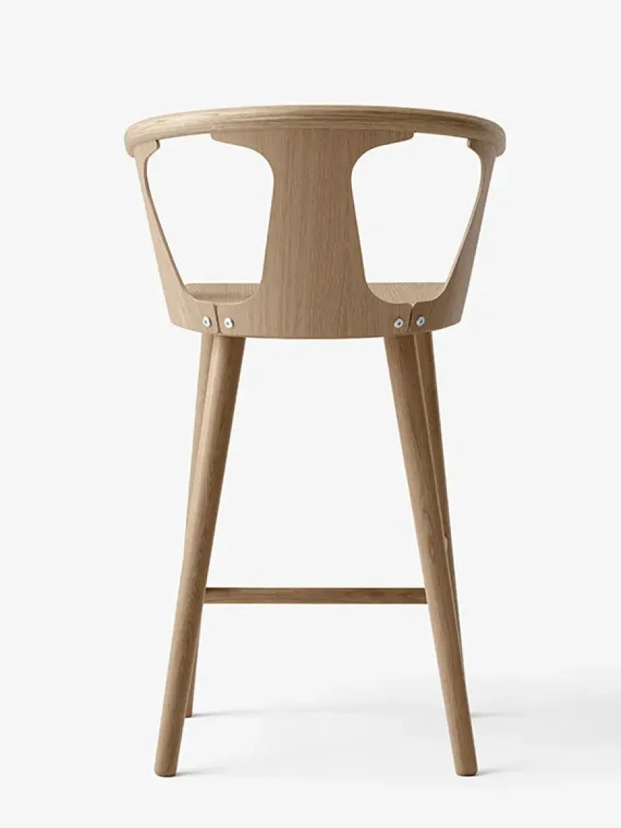 In Between Barstol fra &Tradition