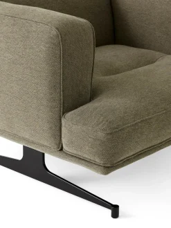 Inland AV21 Lounge Chair fra &Tradition