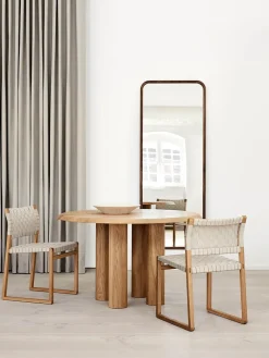 Islets Spisebord, eg røget olie fra Fredericia Furniture