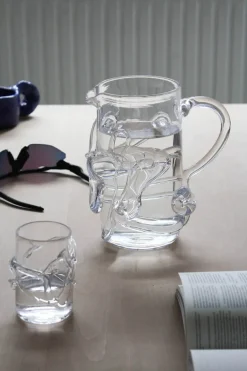 Ivy Pitcher fra NIKO JUNE