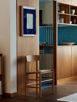 J39 Folkestolen, lys olieret eg af Børge Mogensen