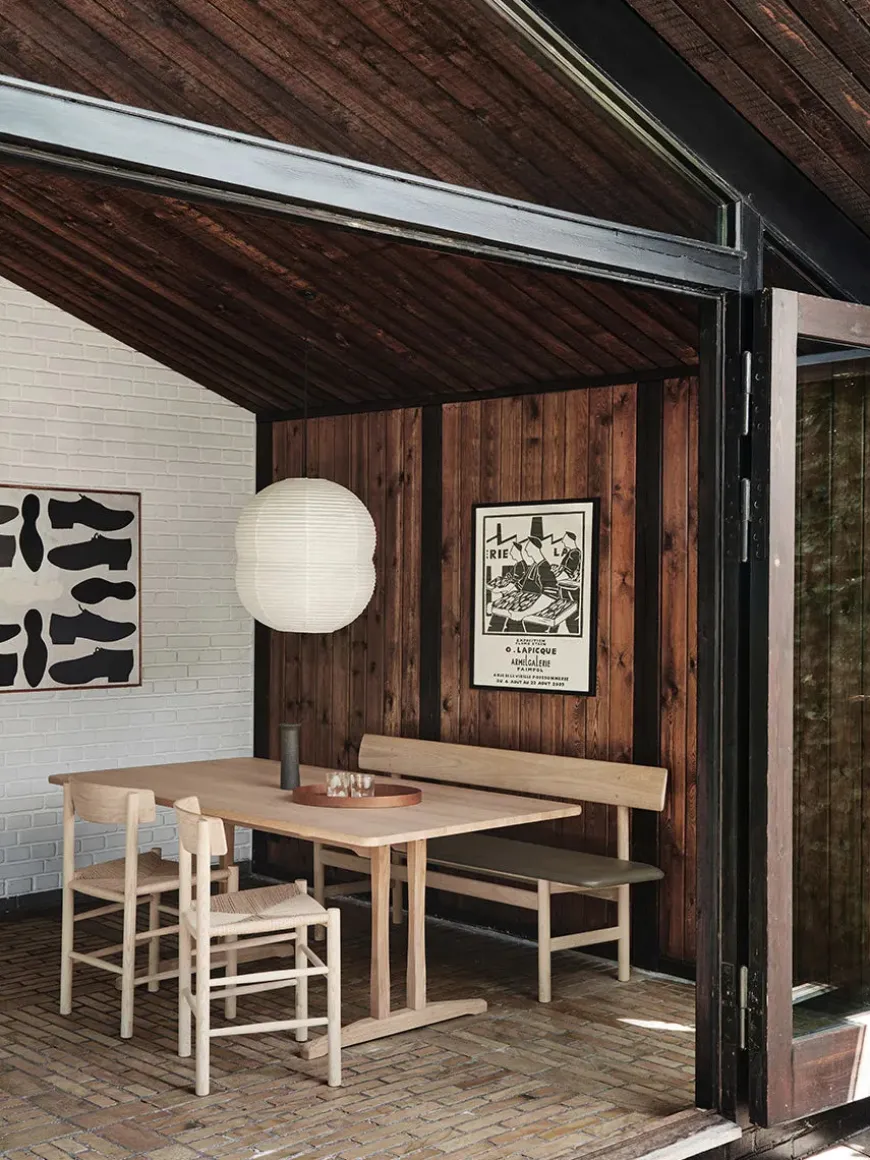 J39 Folkestolen, olieret eg af Børge Mogensen