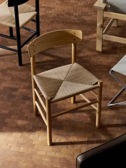 J39 Folkestolen, sortlakeret eg af Børge Mogensen