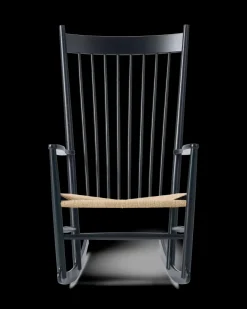 J16 Gyngestol af Hans J. Wegner