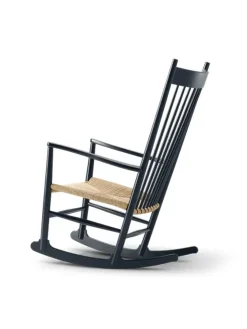 J16 Gyngestol af Hans J. Wegner