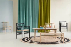 J81 spisebordsstol fra FDB Møbler