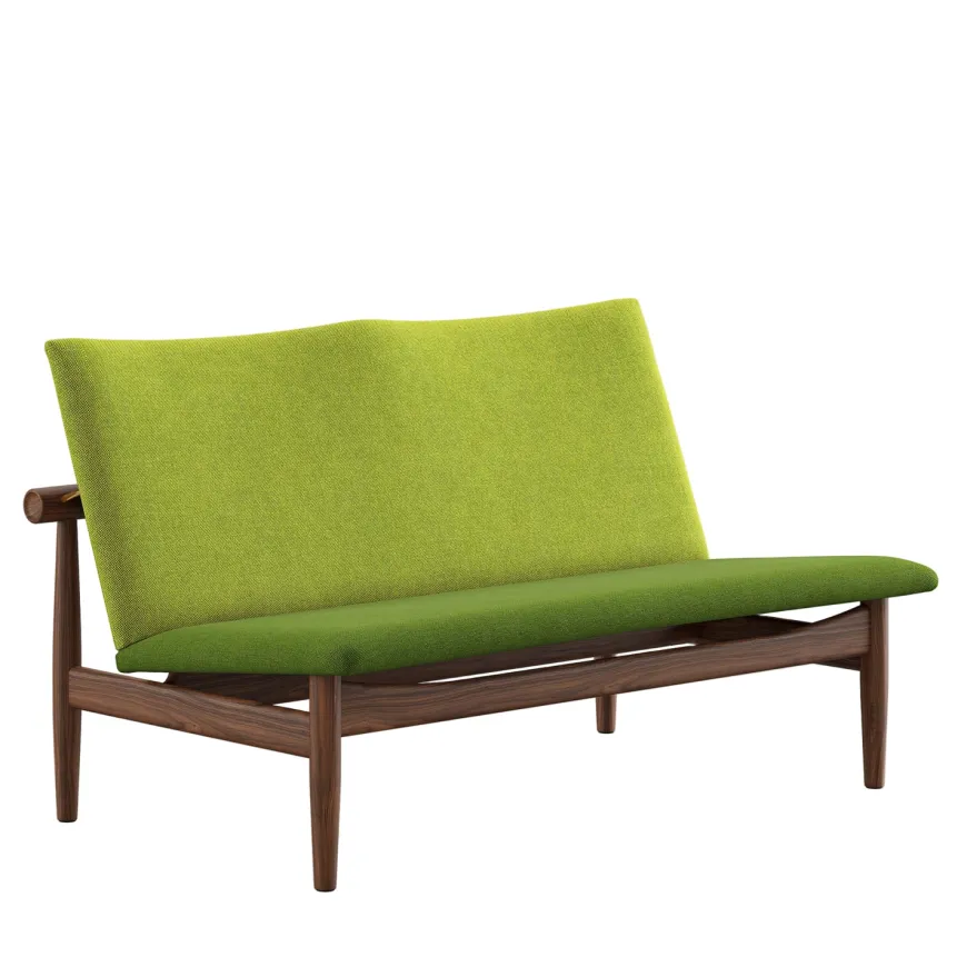Japan 2 pers. sofa, eg klar olie af Finn Juhl