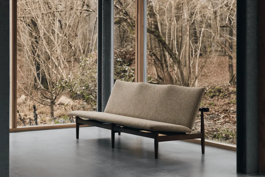 Japan 3 pers. sofa, valnød af Finn Juhl