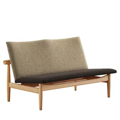 Japan 2 pers. sofa, valnød af Finn Juhl