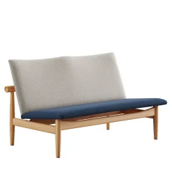 Japan 2 pers. sofa, valnød af Finn Juhl