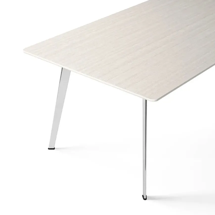 JW2090 bord fra Montana