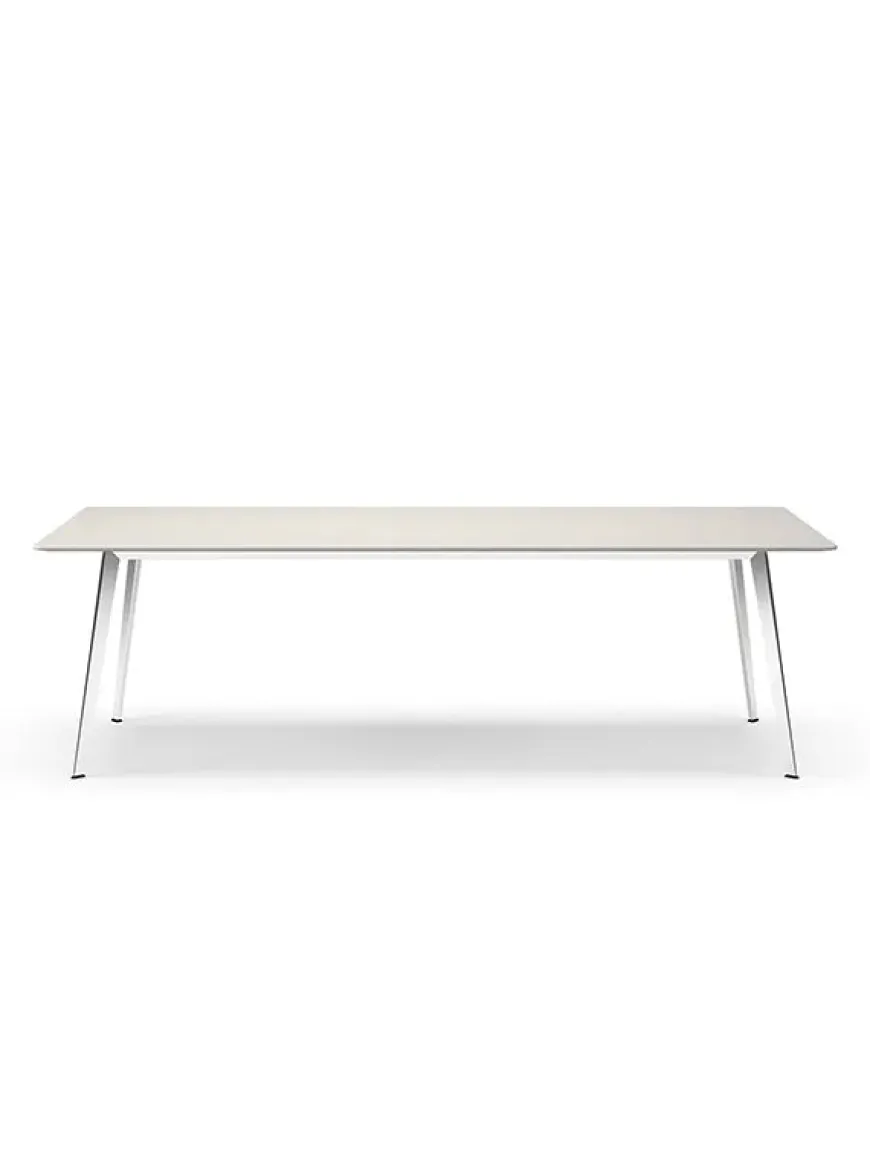 JW2090 bord fra Montana