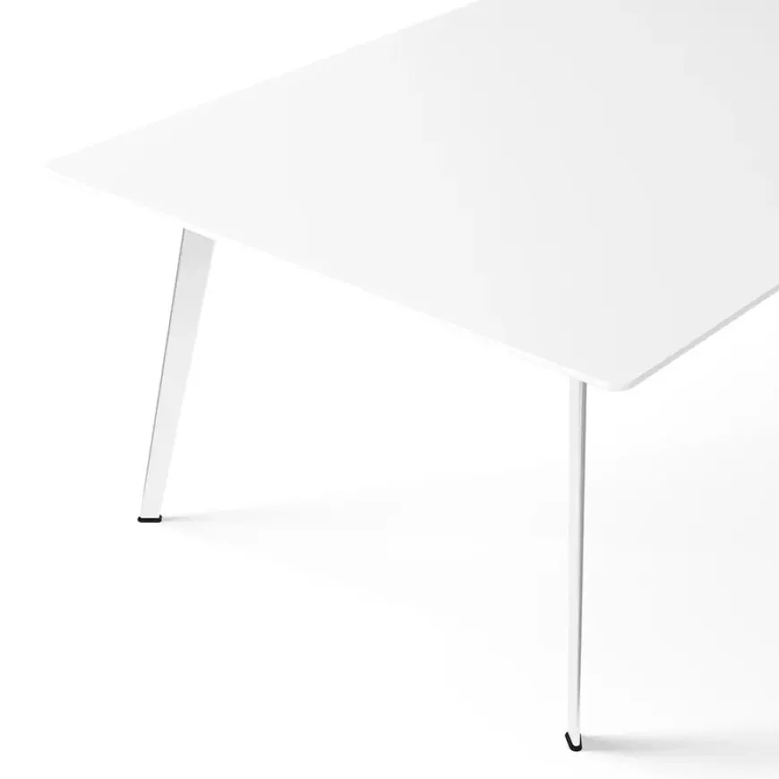 JW2090 bord fra Montana