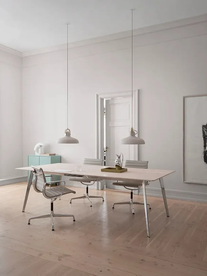 JW2090 bord fra Montana