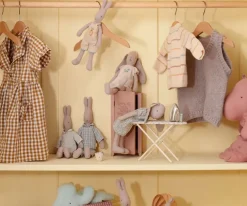 Kanin i overalls, størrelse 2 fra Maileg