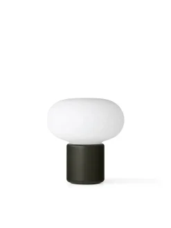 Karl-Johan portable bordlampe, Cold Black fra New Works
