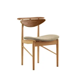 Karmstolen, eg olie af Finn Juhl