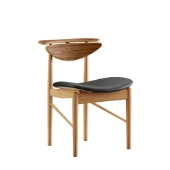 Karmstolen, eg olie/valnød af Finn Juhl