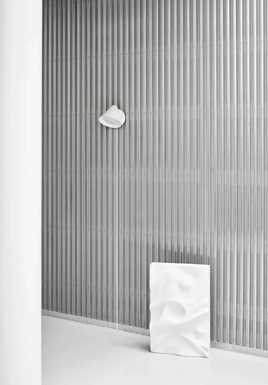 Keglen Væglampe fra Louis Poulsen