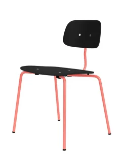 Kevi 2060 stol i sort lak fra Montana