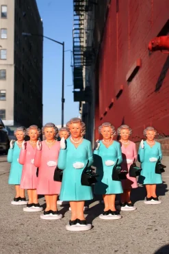 Kikkerland Solar Queen