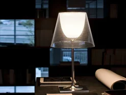 KTribe T2 Bordlampe fra Flos