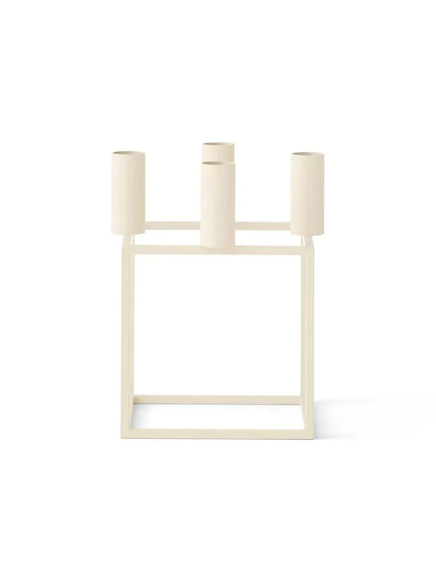 Kubus 4 Lysestage, olive fra Audo Copenhagen