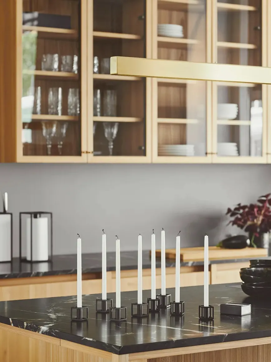 Kubus Micro lysestager, sort fra Audo Copenhagen