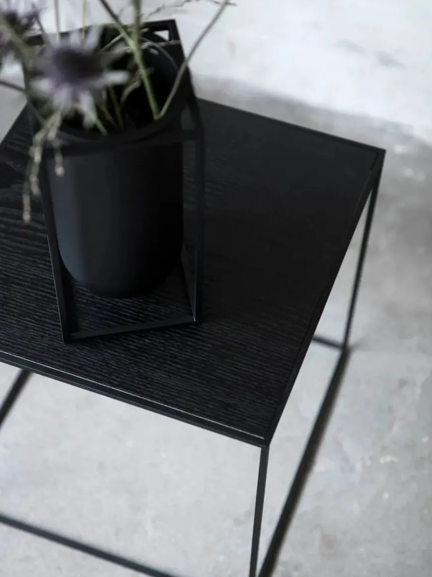 Kubus Vase Lolo, sort fra Audo Copenhagen