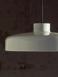 Lacquer pendant medium, black fra Nine