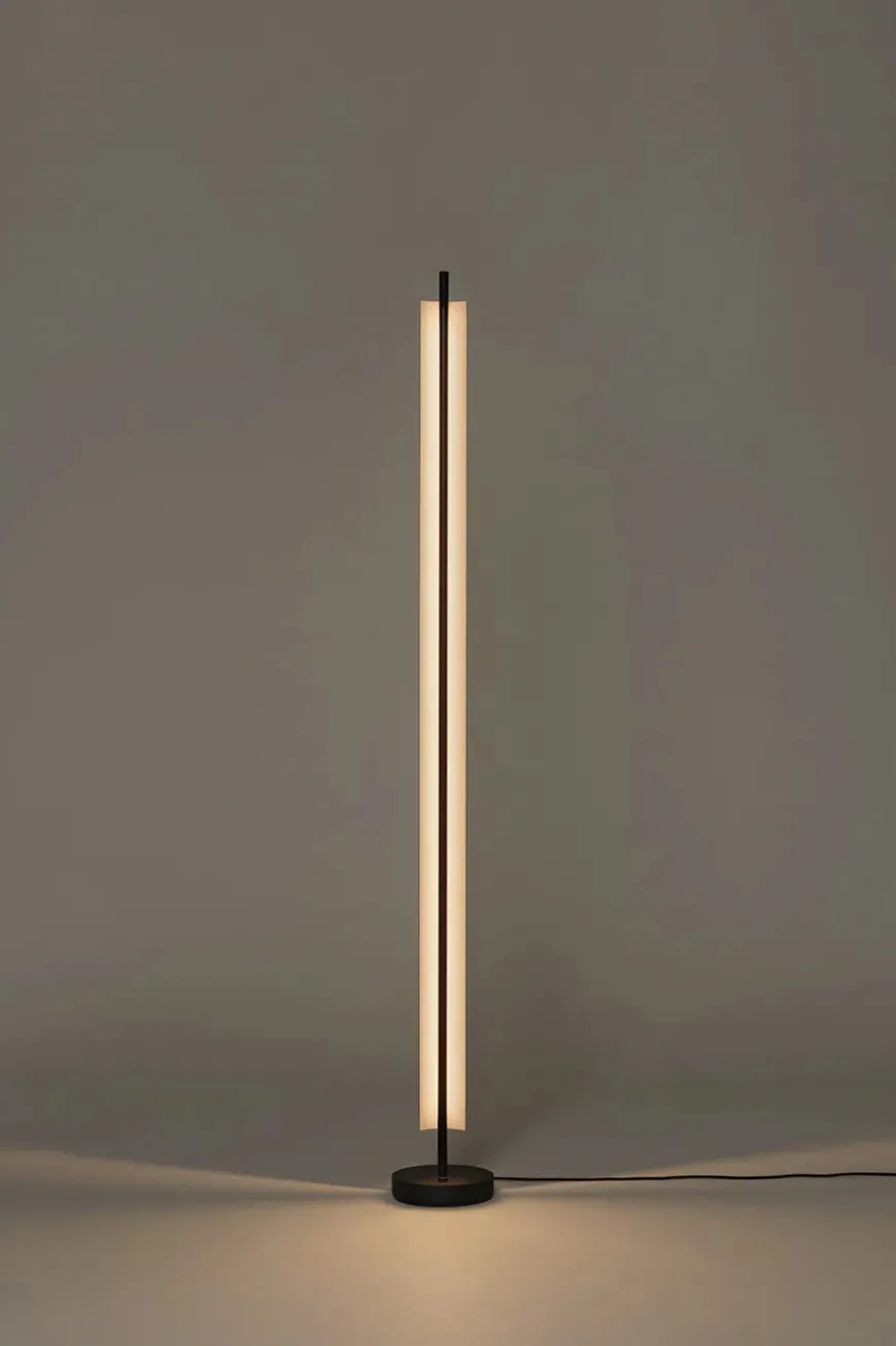 Lámina 165 Gulvlampe fra Santa and Cole