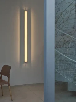 Lámina 165 Væglampe fra Santa and Cole