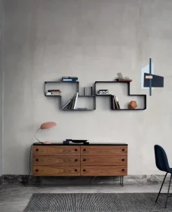 Matégot Dedal reol fra GUBI