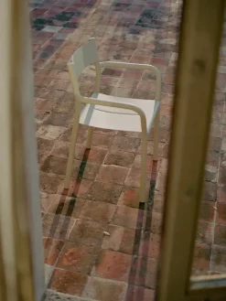 May Armchair, light grey fra New Works