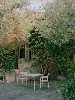 May Spisebord 85 x 85, light grey fra New Works