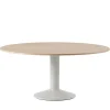 Midst Table Ø 160 cm, oiled oak fra Muuto