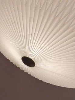 Model 23 Loftlampe, Ø 50 cm fra Le Klint