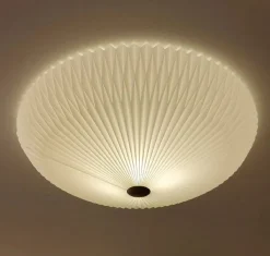 Model 23 Loftlampe, Ø 35 cm fra Le Klint